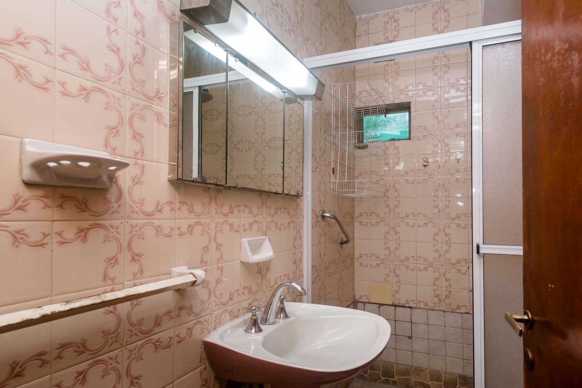 CASA 5 DORMITORIOS VENTA MACROCENTRO EN ESQUINA - foto 20