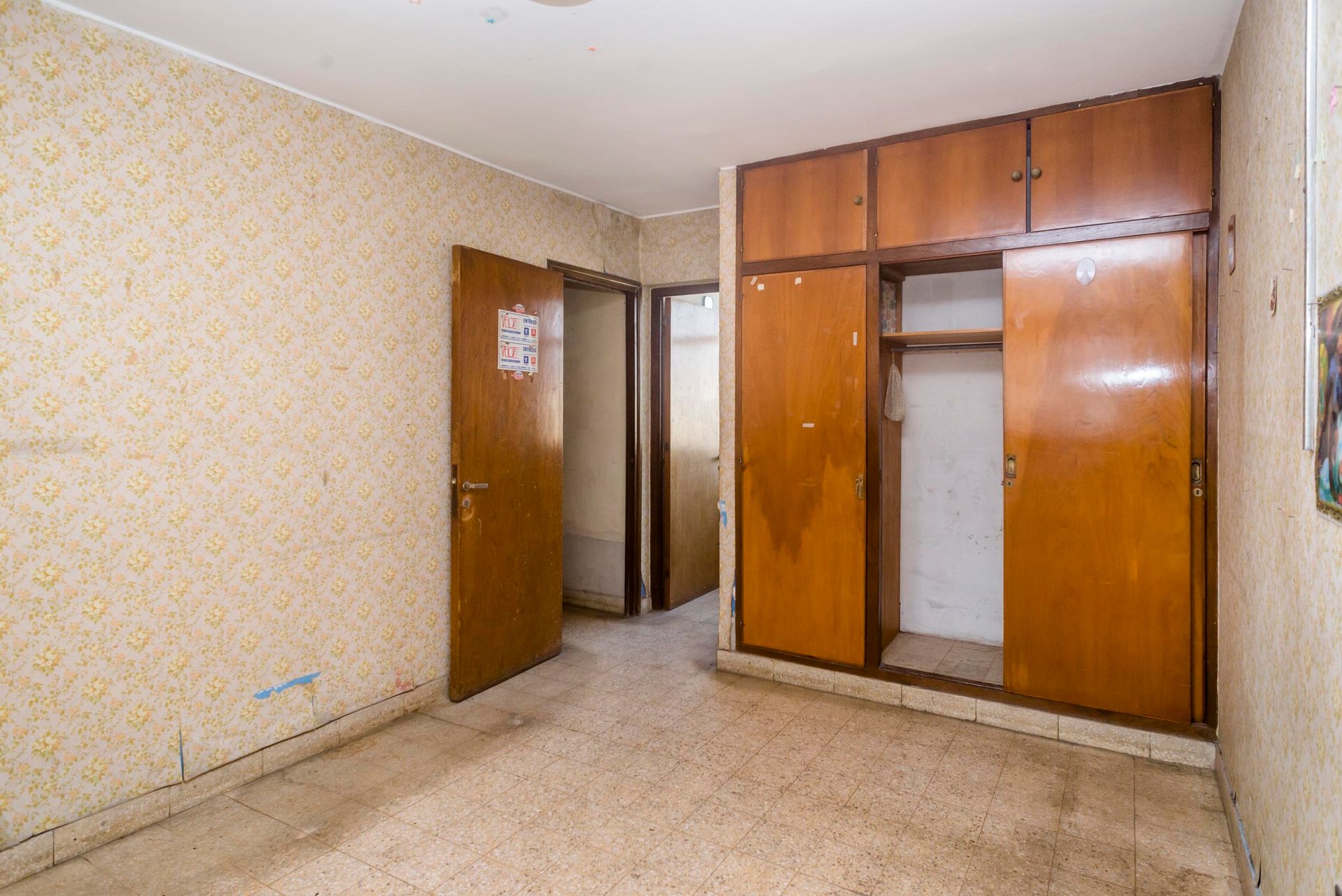 CASA 5 DORMITORIOS VENTA MACROCENTRO EN ESQUINA - foto 17