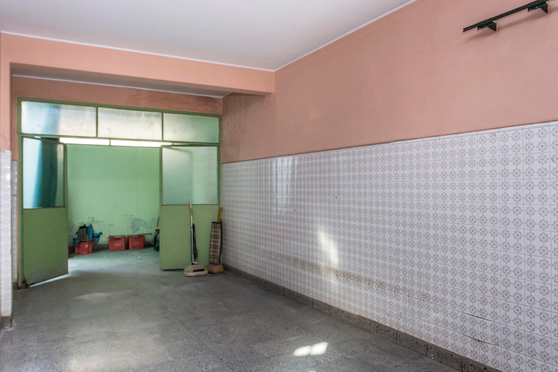 CASA 5 DORMITORIOS VENTA MACROCENTRO EN ESQUINA - foto 8
