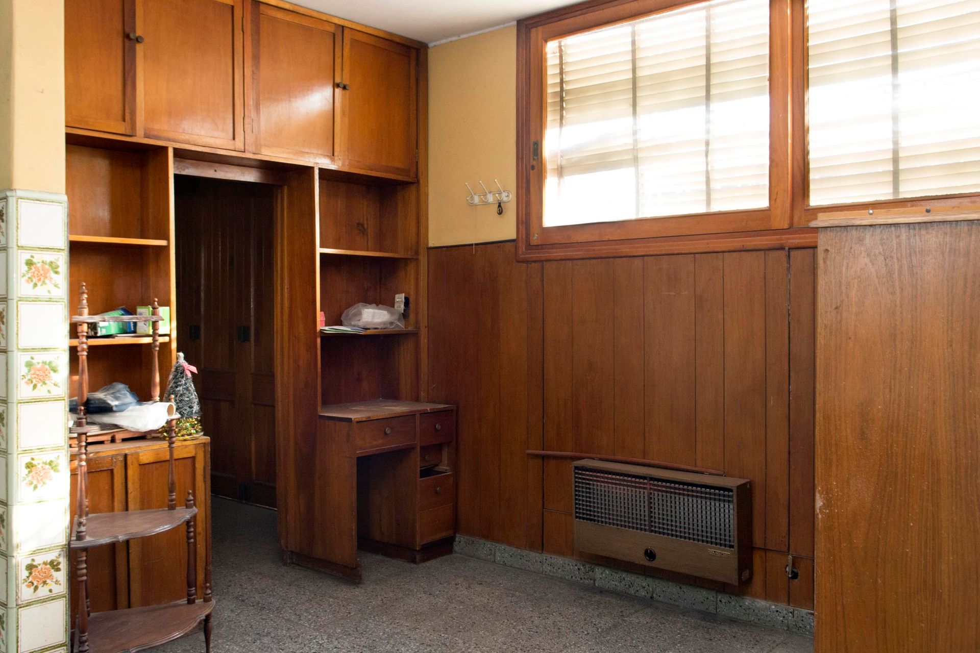 CASA 5 DORMITORIOS VENTA MACROCENTRO EN ESQUINA - foto 5