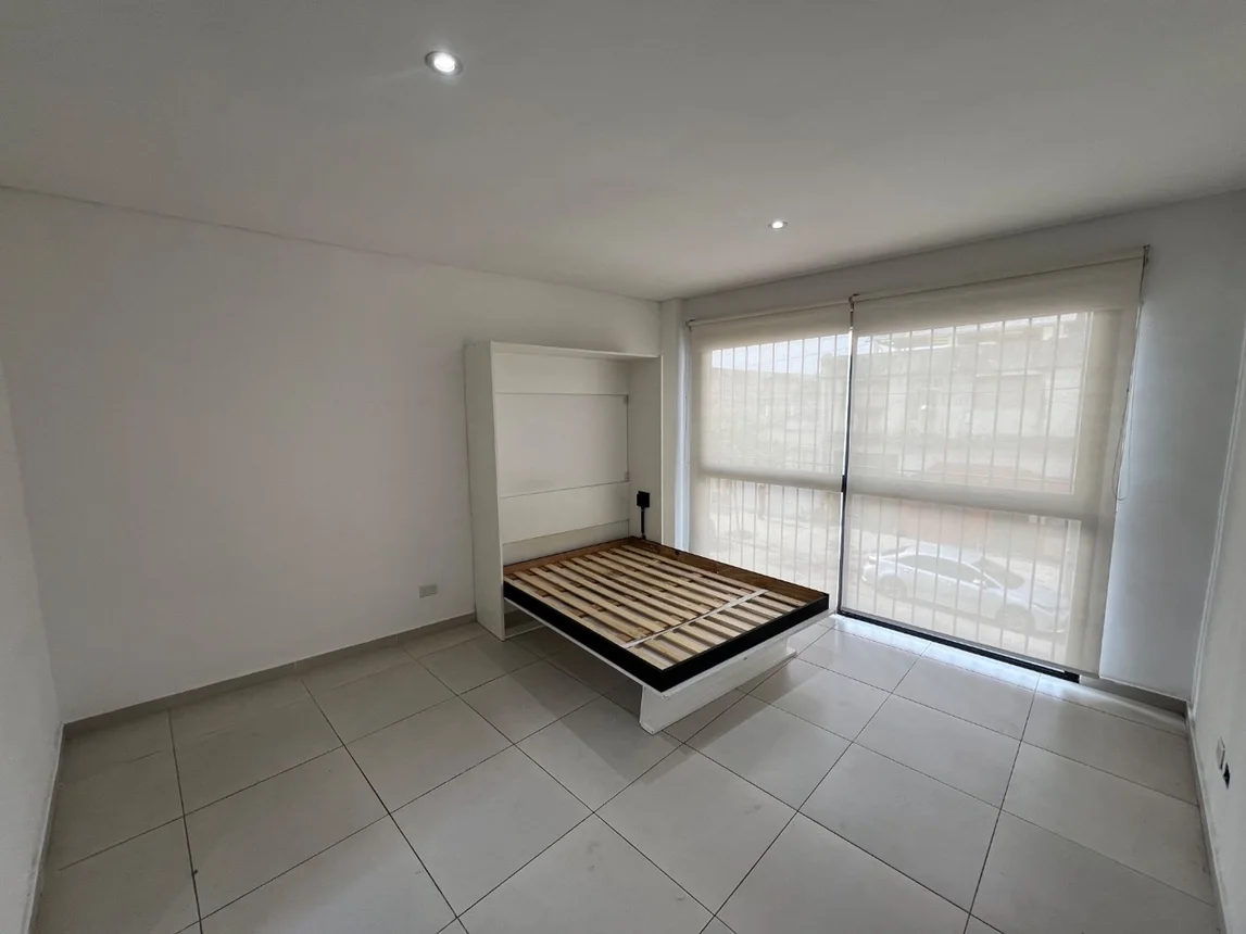Monoambiente en venta en Mataderos