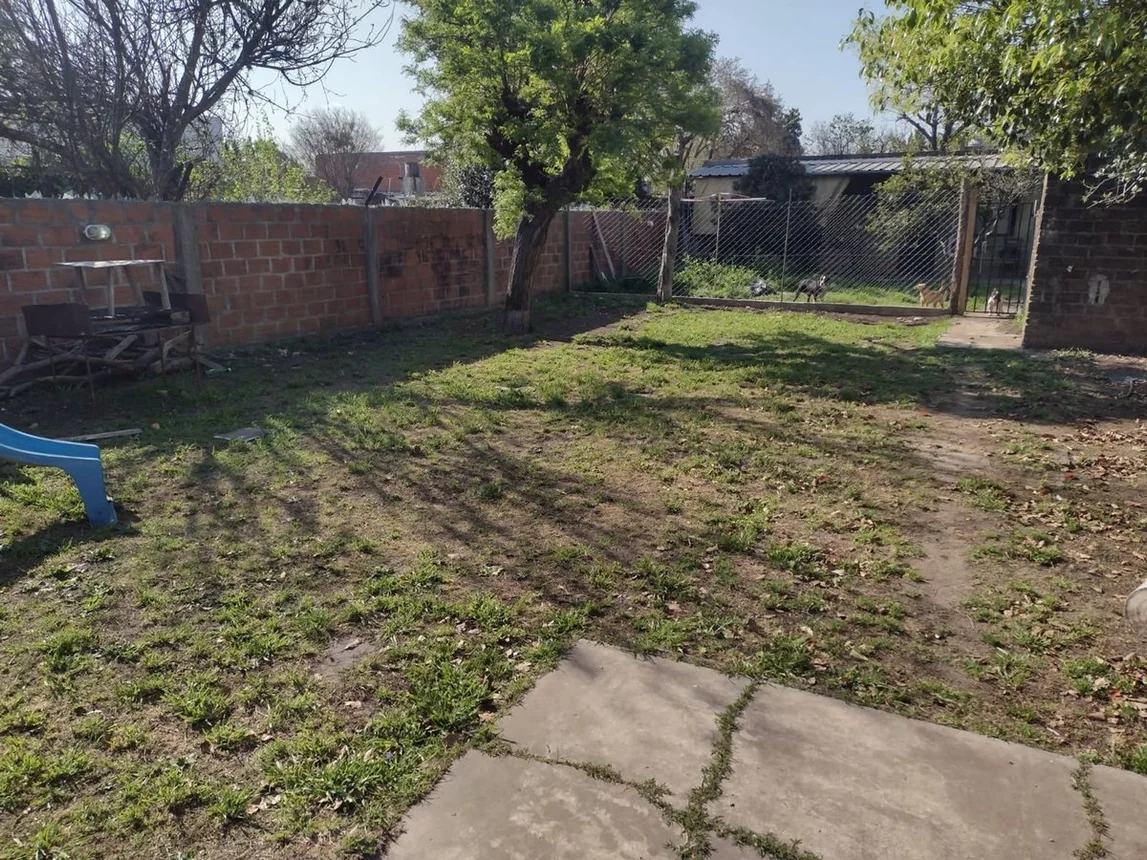 Casa en venta en Castelar, foto 4