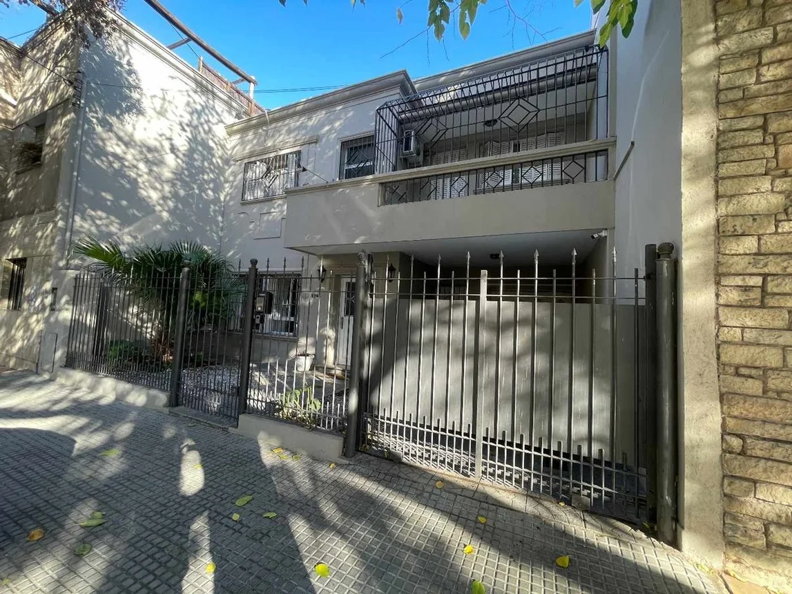Casa en venta en Mendoza, foto 2