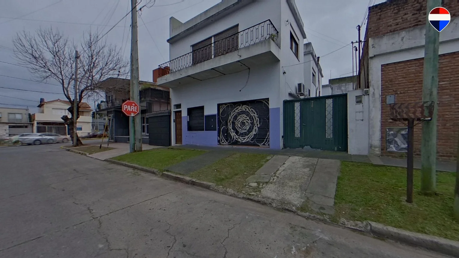 Casa en venta en Ezpeleta Este, Padre Bruzone 900