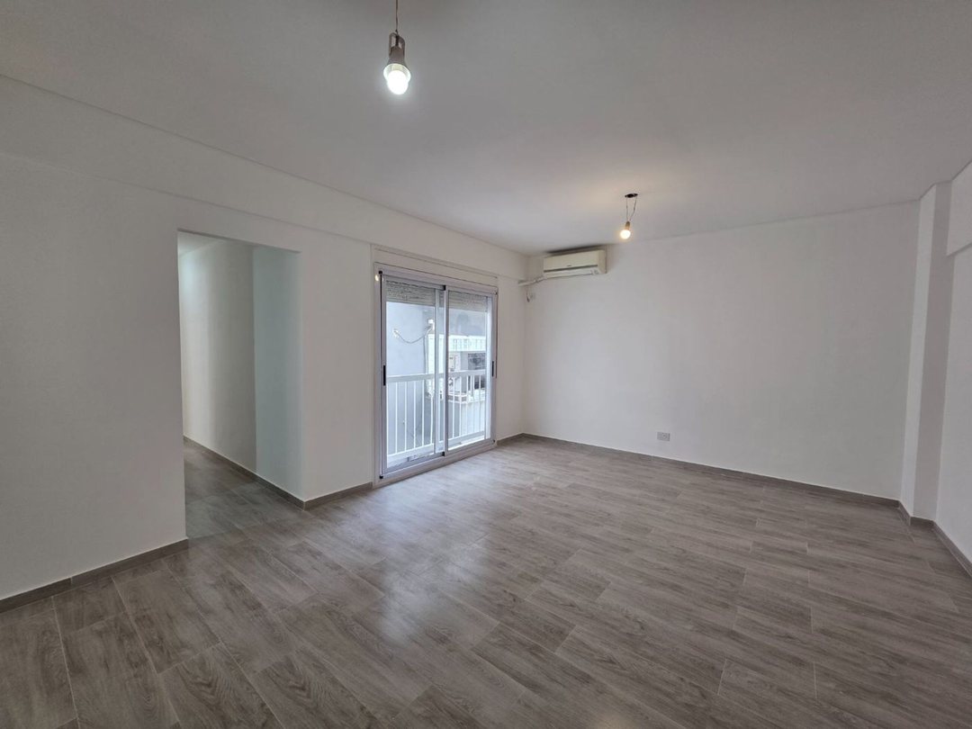 Semipiso 3 Dormitorios Reciclado en Venta Belgrano
