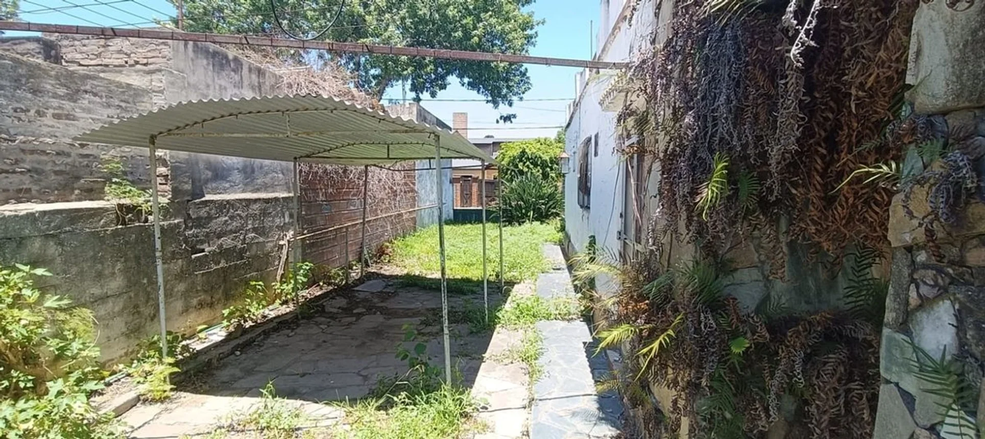 Venta casa 3 dormitorios a reciclar en la florida, foto 2
