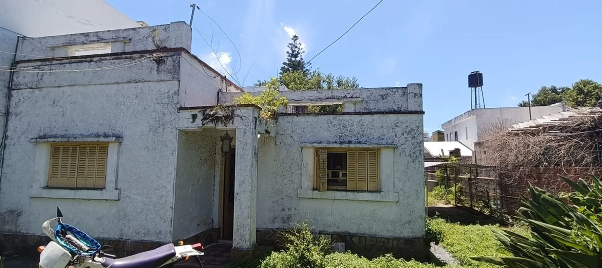 Venta casa 3 dormitorios a reciclar en la florida, foto 1