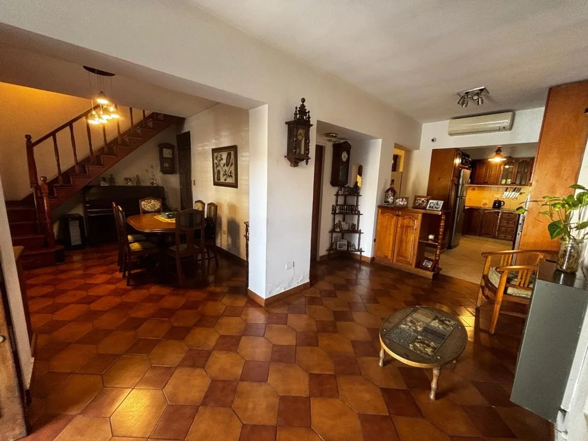 PH de 3 ambientes en venta en Mataderos, Tandil 6700