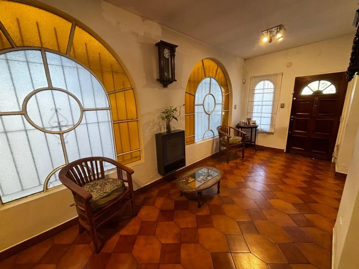 PH de 3 ambientes en venta en Mataderos, Tandil 6700, foto 2