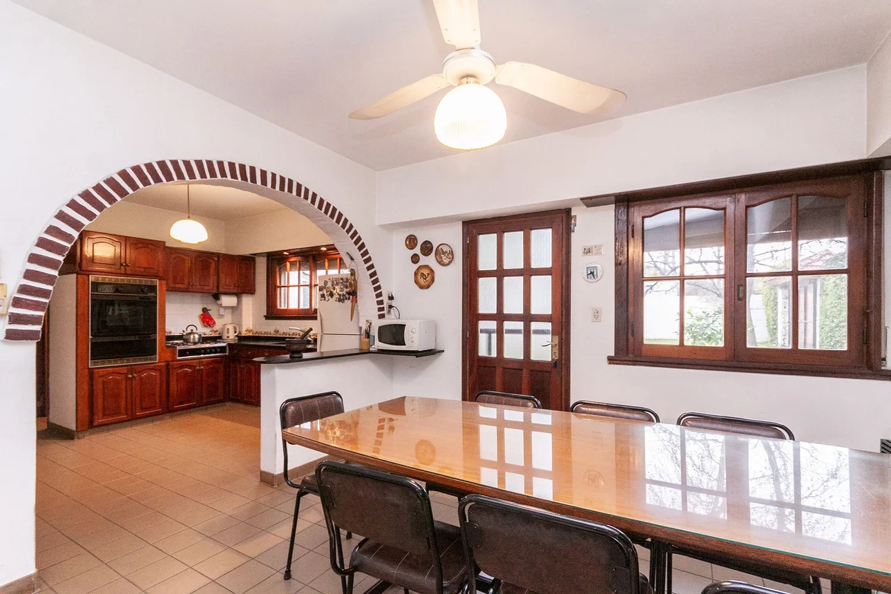 Casa en venta en Llavallol, foto 2
