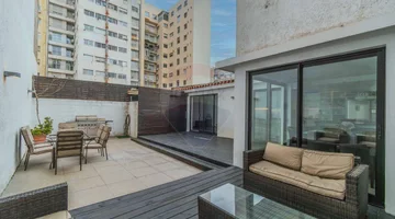 ALQUILER CASA 4 DORMITORIOS 2 BAÑOS GARAJE POCITOS