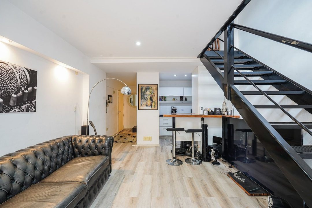 VENTA DUPLEX DOS AMBIENTES EN PALERMO CON PATIO