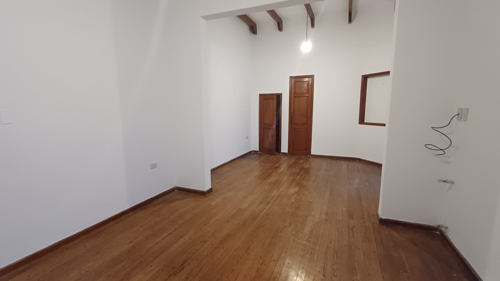 CASA ALQUILER APTA COMERCIAL LEGUIZAMON AL 400 - foto 5