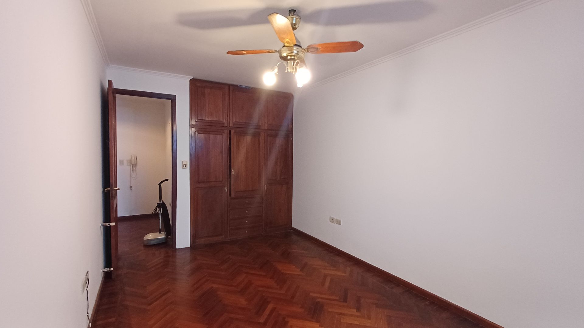 CASA ALQUILER APTA COMERCIAL LEGUIZAMON AL 400 - foto 16