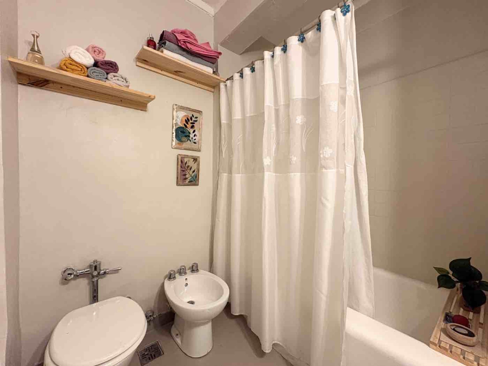 Foto 17 — Venta piso 4 amb. Barrio Norte, balcón A/credito
