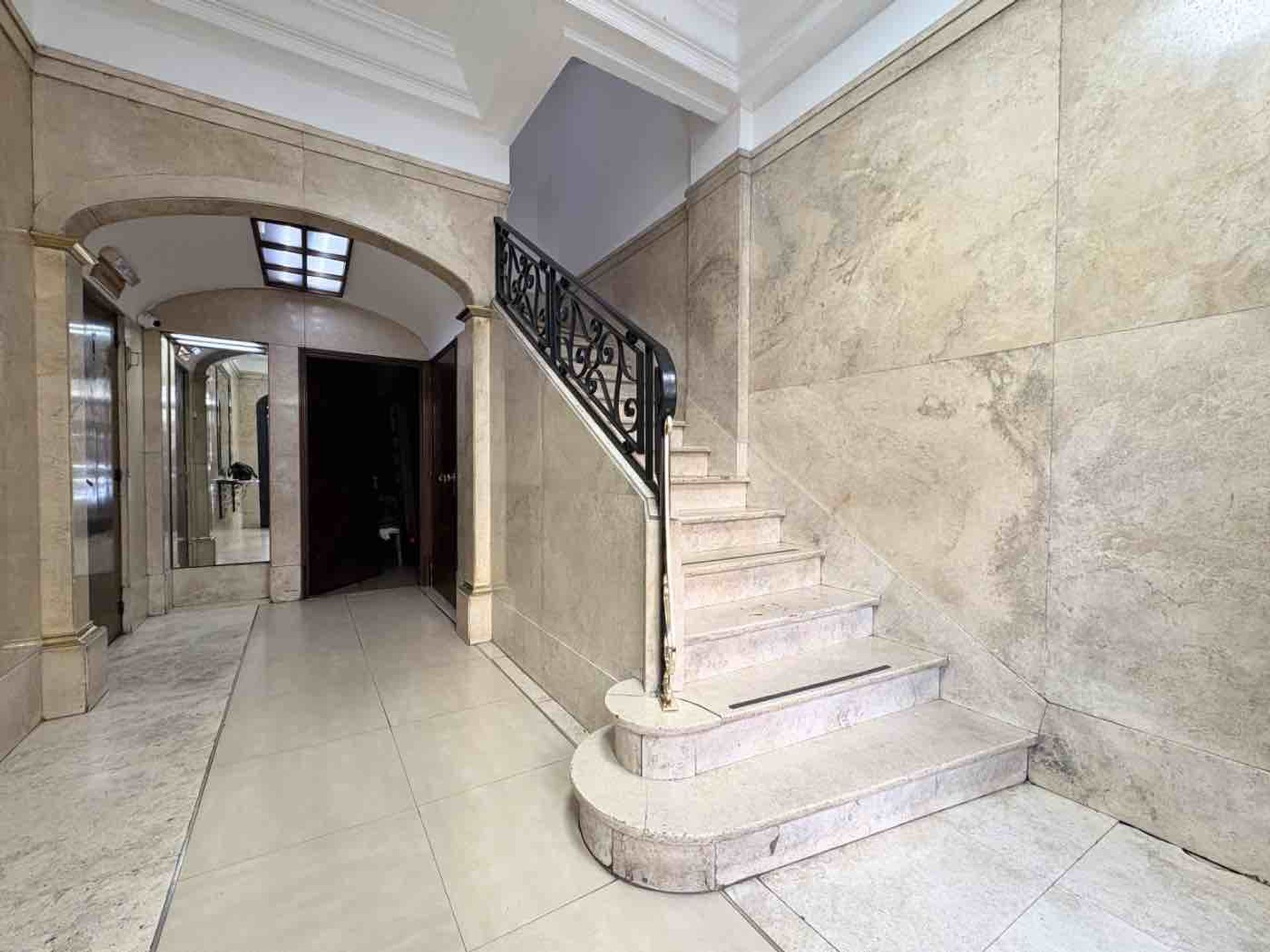 Foto 23 — Venta piso 4 amb. Barrio Norte, balcón A/credito