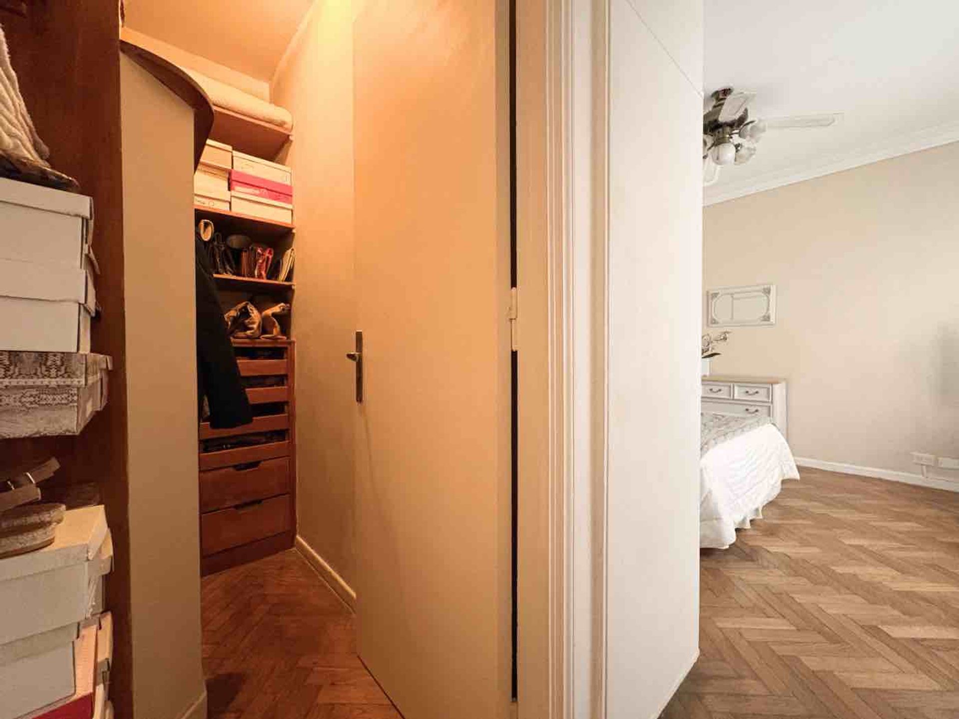 Foto 15 — Venta piso 4 amb. Barrio Norte, balcón A/credito