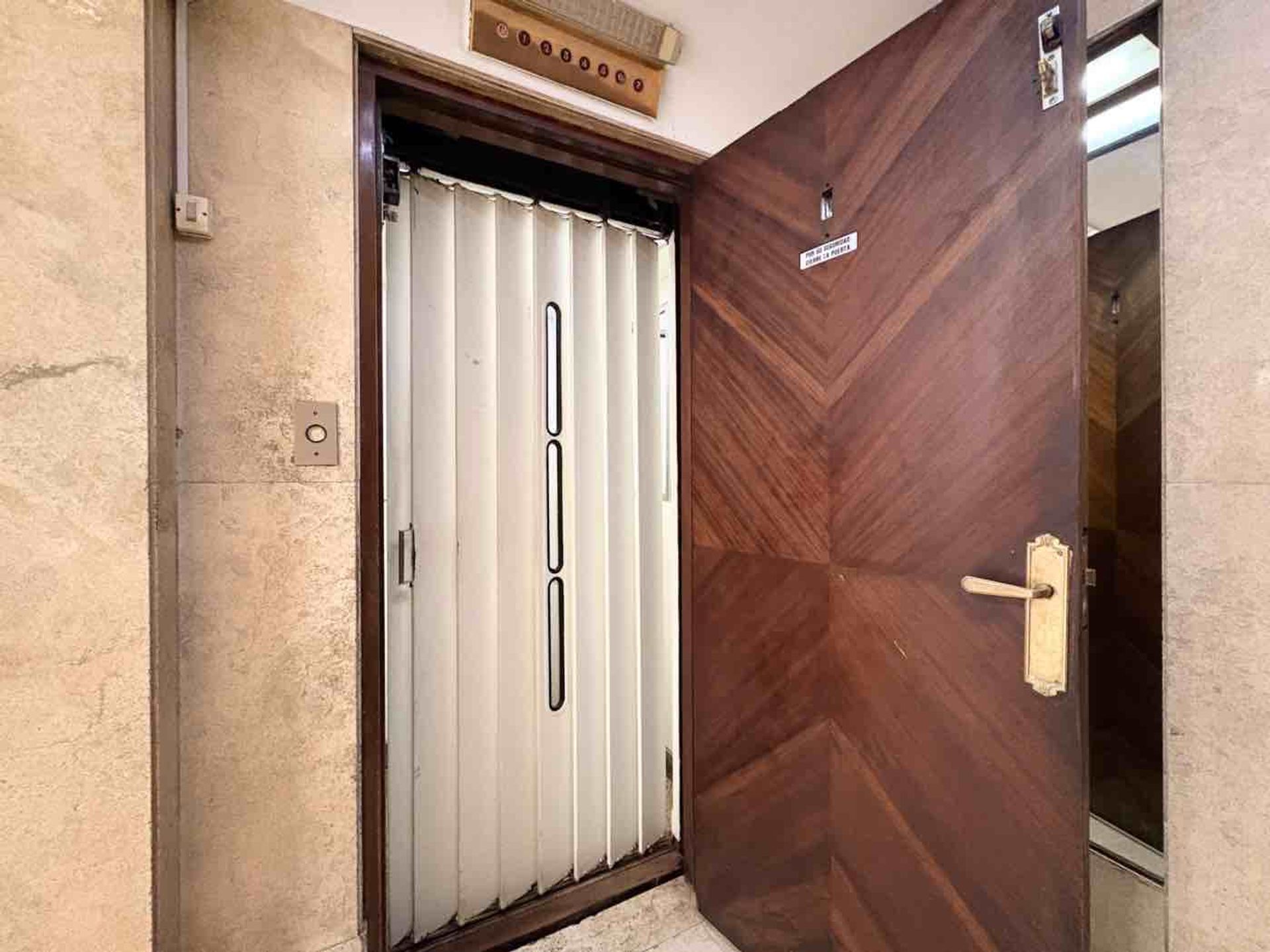 Foto 22 — Venta piso 4 amb. Barrio Norte, balcón A/credito
