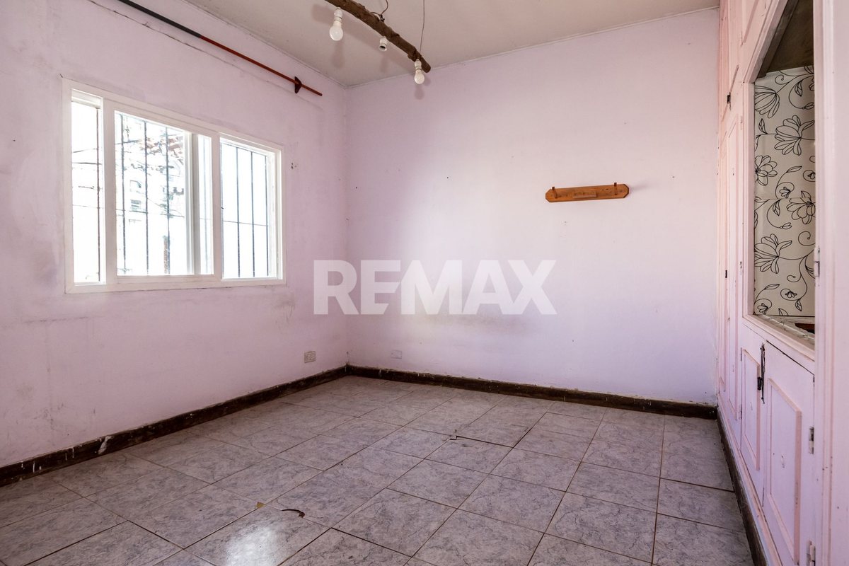 CASA + LOCAL COMERCIAL VENTA MACROCENTRO - foto 11