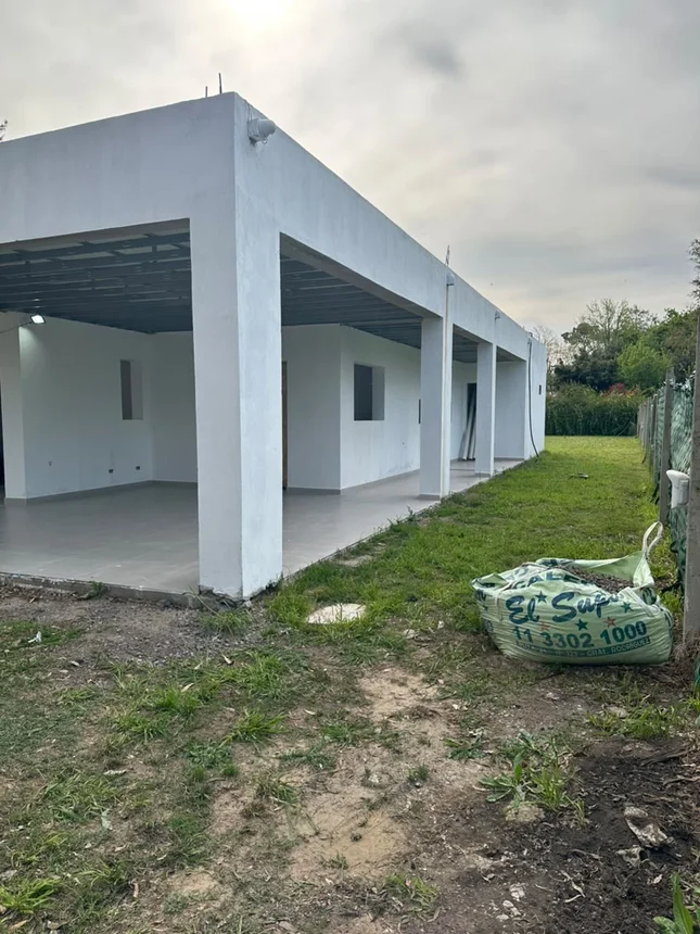 Casa de 3 ambientes en venta en General Rodríguez, Santa Cruz 500, foto 2