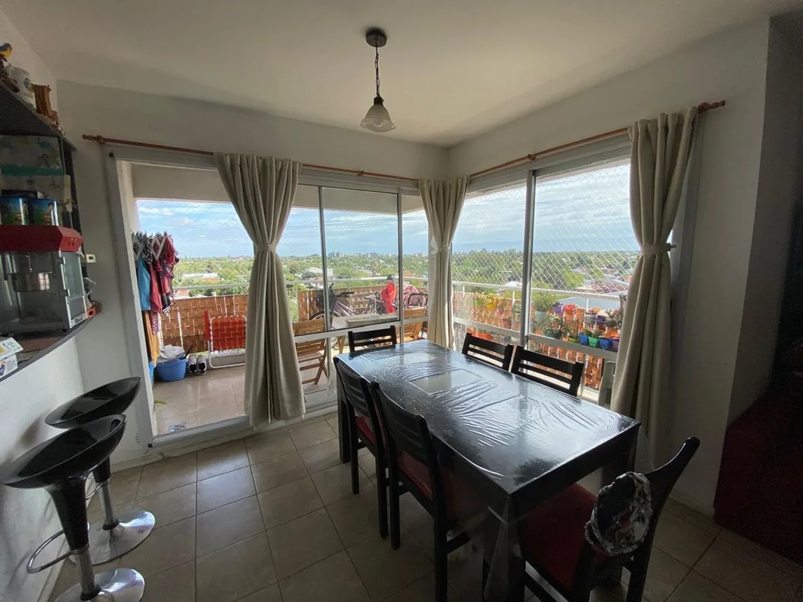 Departamento de 3 ambientes en venta en Castelar, Coronel Arena 3100