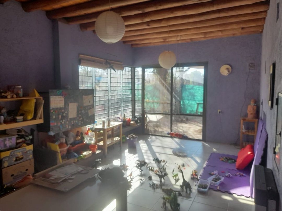 Alquiler Casa en Bermejo con Amplio Jardín