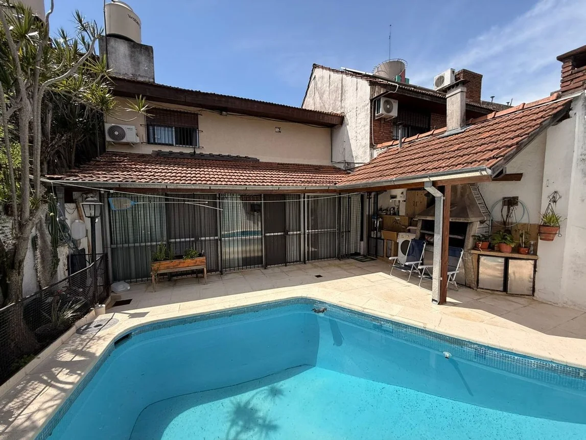 Casa dúplex de 4 ambientes en venta en Martínez, Dorrego 2700, foto 2