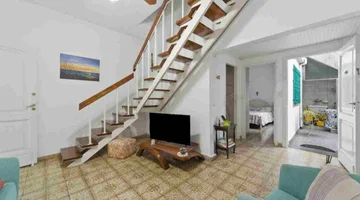 IMPECABLE PH 2 PLANTAS , PATIO PARRILLA Y QUINCHO