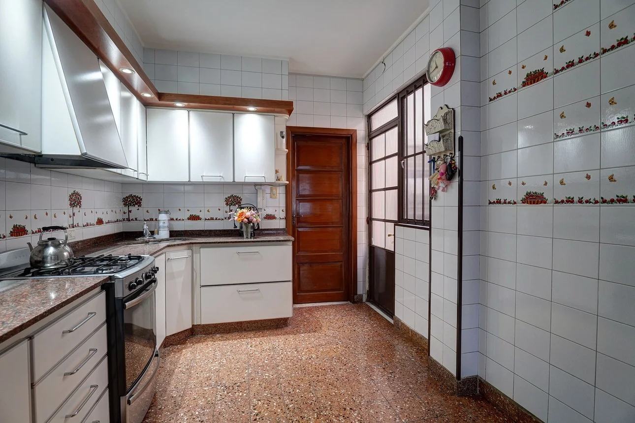 Casa de 5 ambientes en venta en Villa del Parque, Concordia 2400, foto 3