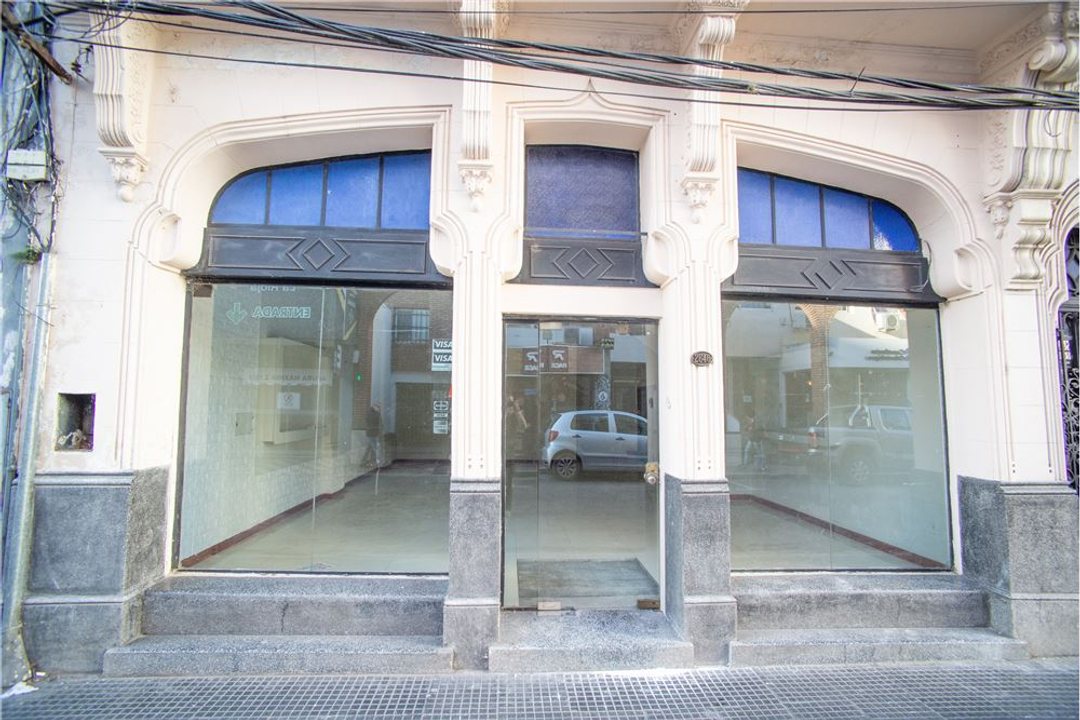 Local Comercial en pleno centro de la ciudad!!!