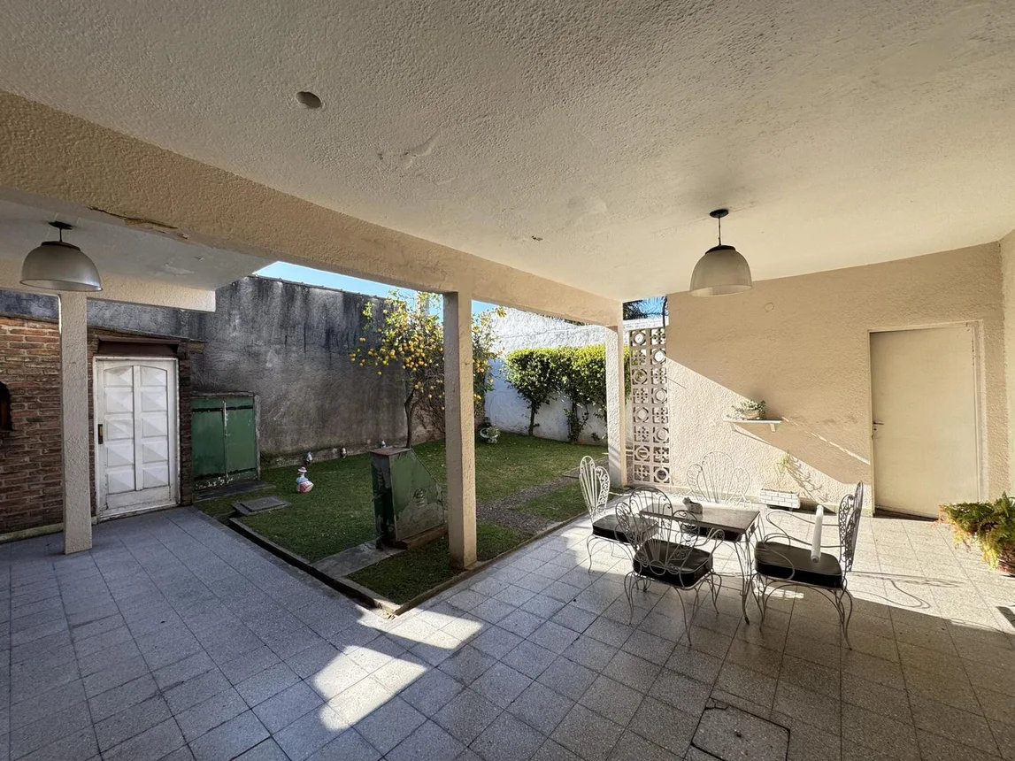 Casa en venta en Morón, foto 3