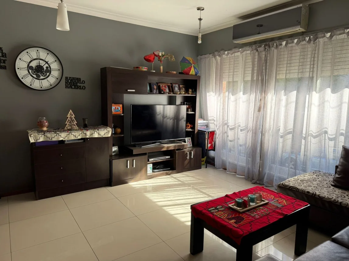 PH de 4 ambientes en venta en San Cristóbal, Constitución 2000