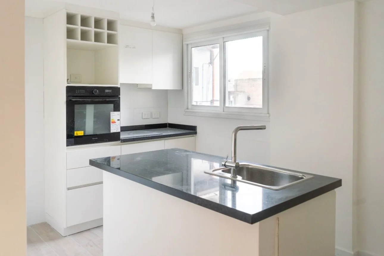 Departamento de 4 ambientes en venta en Villa Crespo, Murillo 900