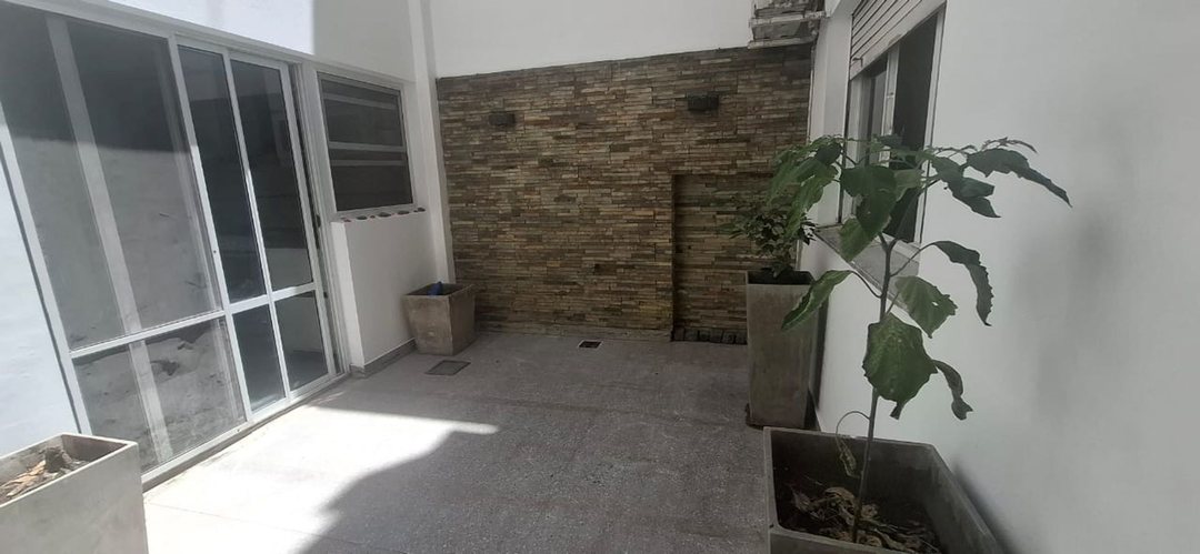 Venta 4 Amb en V.Urquiza c/Garage, Patio y terraza