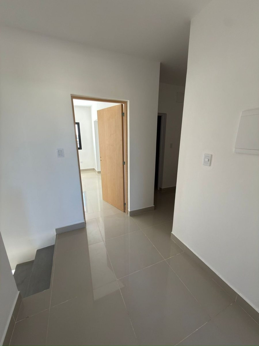 DUPLEX VENTA A ESTRENAR VIA AURELIA 3 DORMITORIOS - foto 11