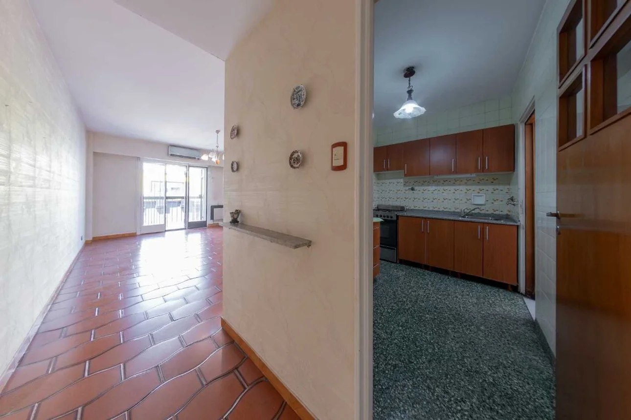 Departamento de 3 ambientes en venta en San Telmo, Chile 400