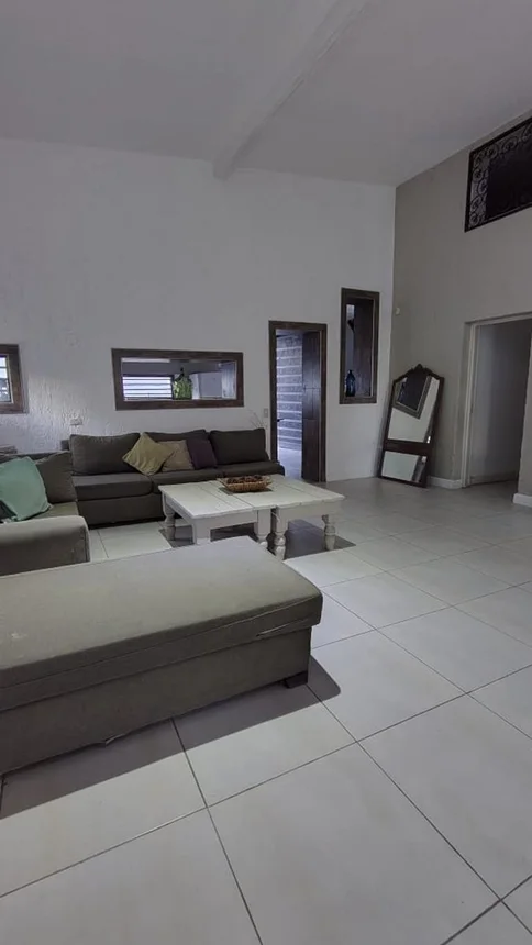 Amplia casa semi privado calle sanchez gllen, foto 4