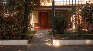 CASA 3 HABITACIONES. B° ORLANDO MARINO, RIVADAVIA