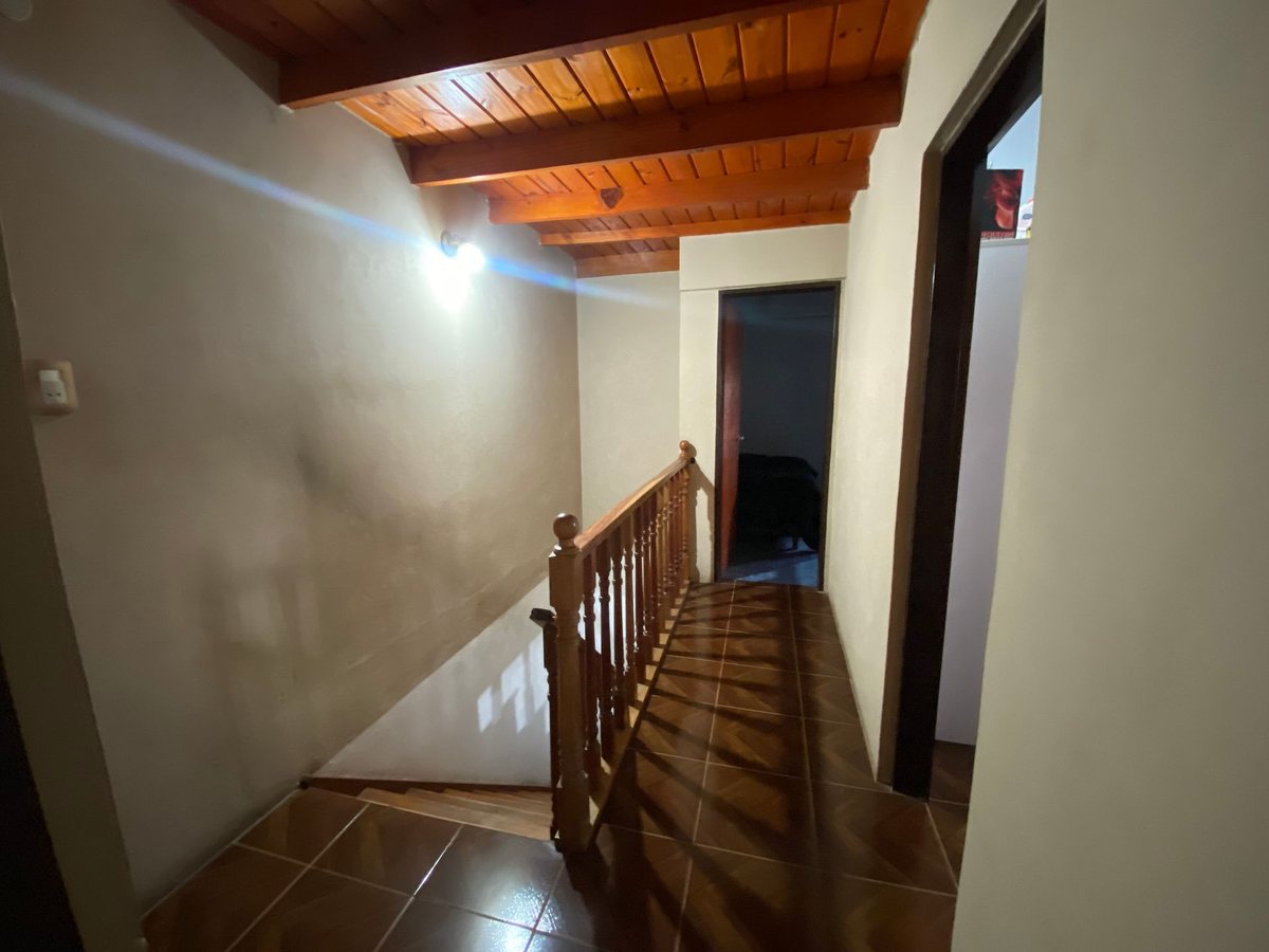 Foto 9 — CASA EN VENTA LONGCHAMPS 4 AMBIENTES