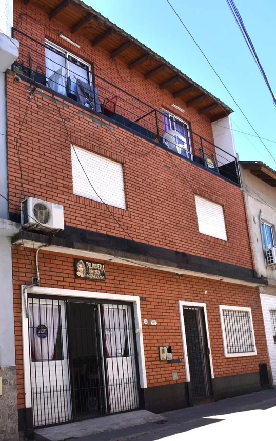 Casa de 15 ambientes en venta en Barracas, Iguazú 1700
