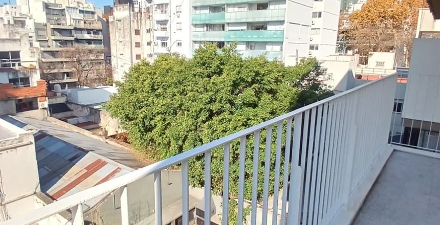Habitación renovada con aire acondicionado inverter