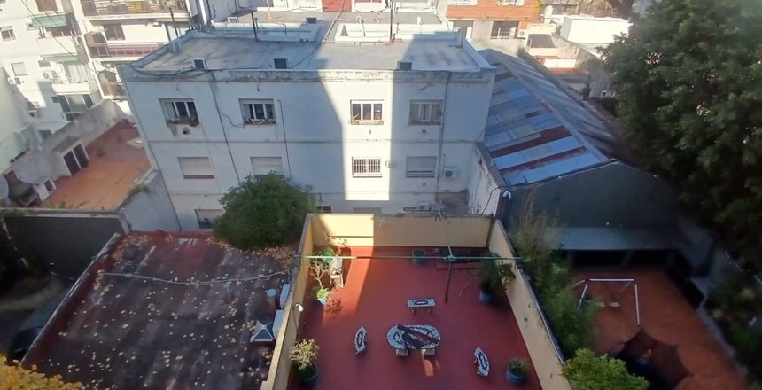 Cocina completa a nuevo con ventanal