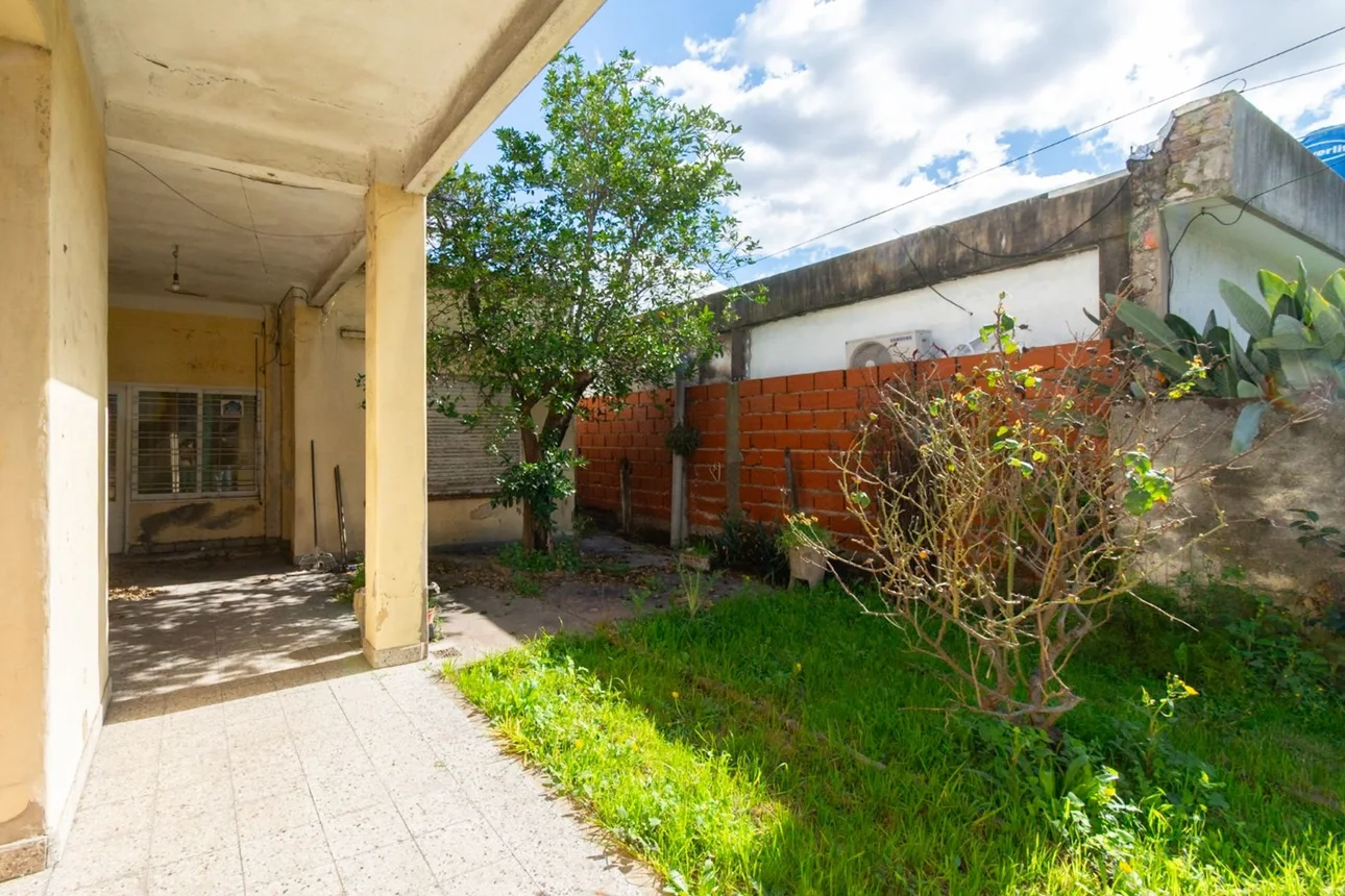 Casa en venta en Morón, foto 2