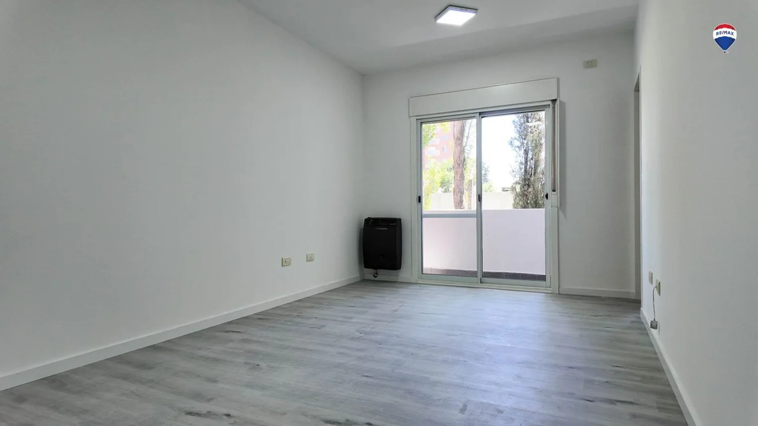 Departamento en venta en Ezpeleta Oeste, foto 3