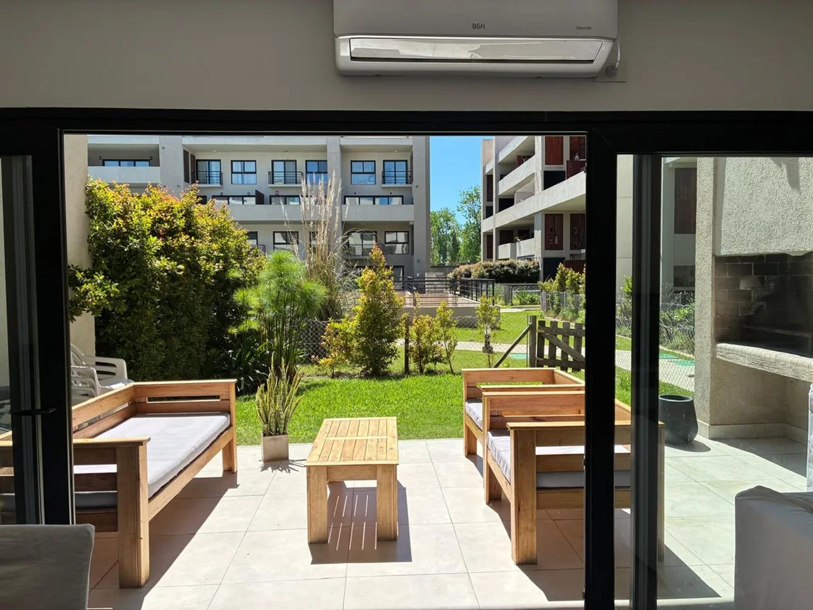 Dúplex en venta en Garín, foto 2
