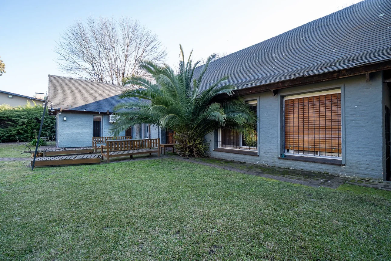 Casa de 6 ambientes en venta en San Miguel, Coronel L. M. Argüero 2200, foto 2