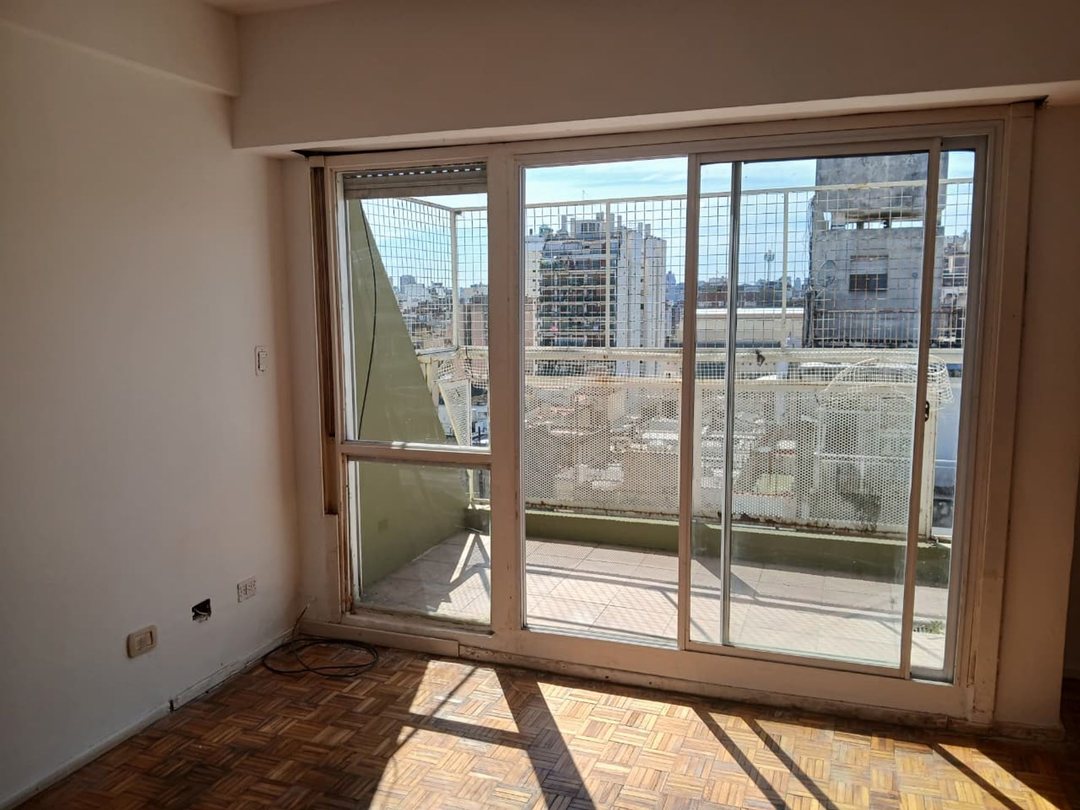 VENTA DEPARTAMENTO 3 AMBIENTES CON BALCÓN