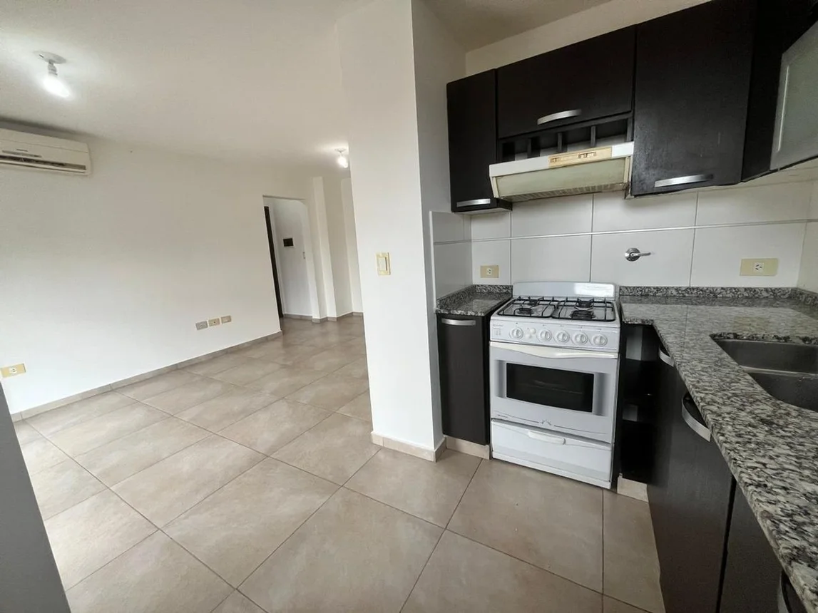 Departamento de 2 ambientes en alquiler en Córdoba, Lima 1000, foto 2