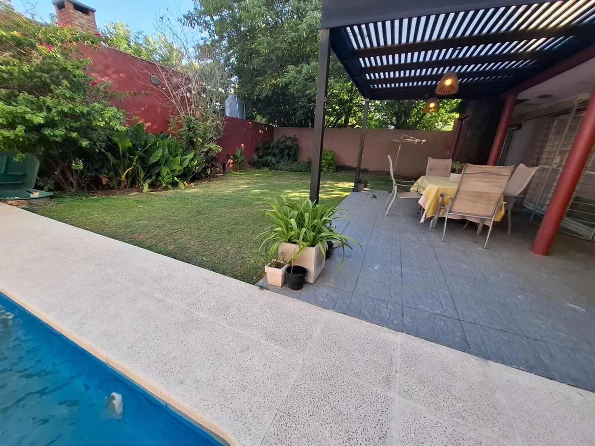 Foto 18 — VENTA CASA 4AMB ITUZAINGO PB PILETA COCHERA 400M2