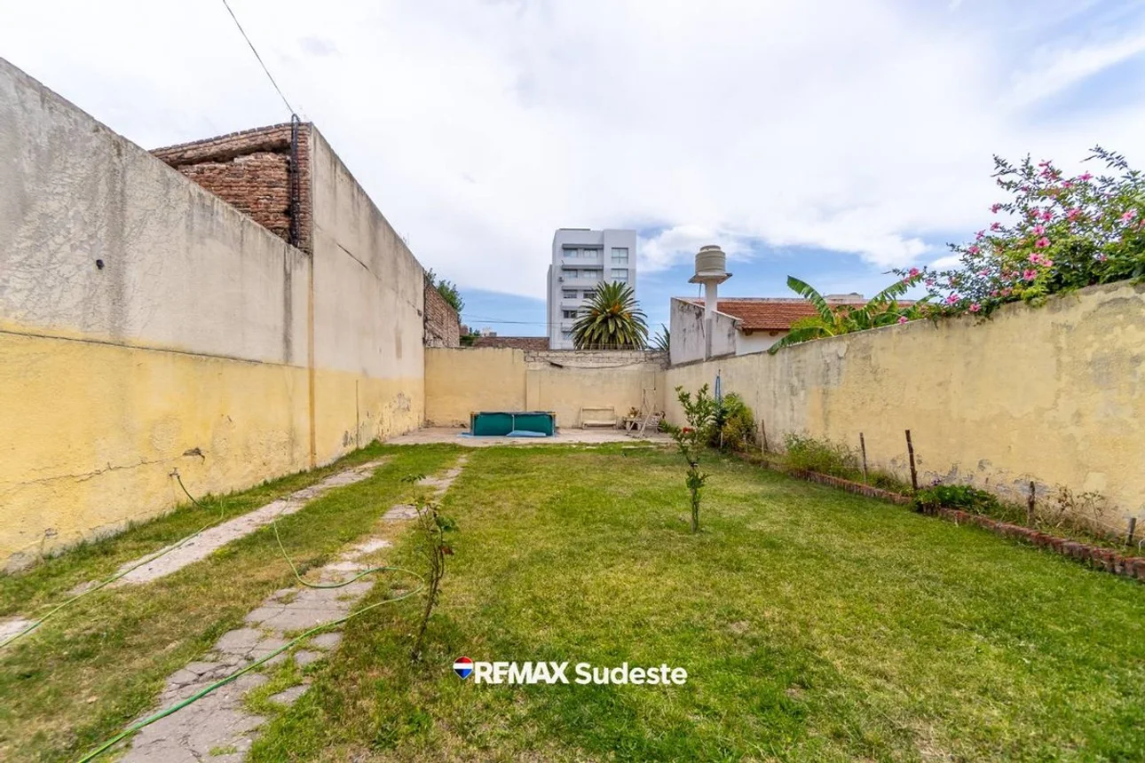 Casa en venta en Bahía Blanca, foto 2